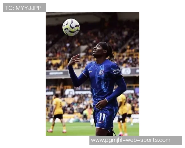 23岁马杜埃凯闪耀欧冠3场3球阿森纳5600万签下新星